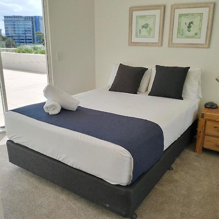 Kirra Surf Apartments Гоулд Коуст Екстериор снимка