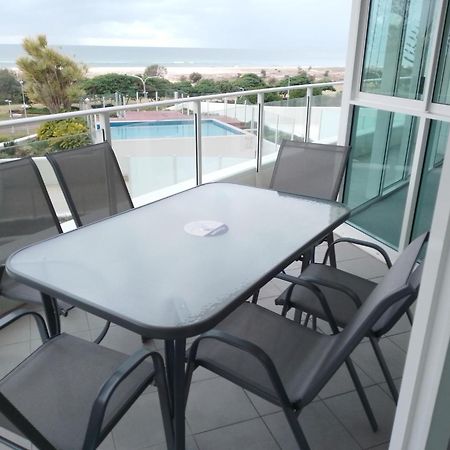 Kirra Surf Apartments Гоулд Коуст Екстериор снимка