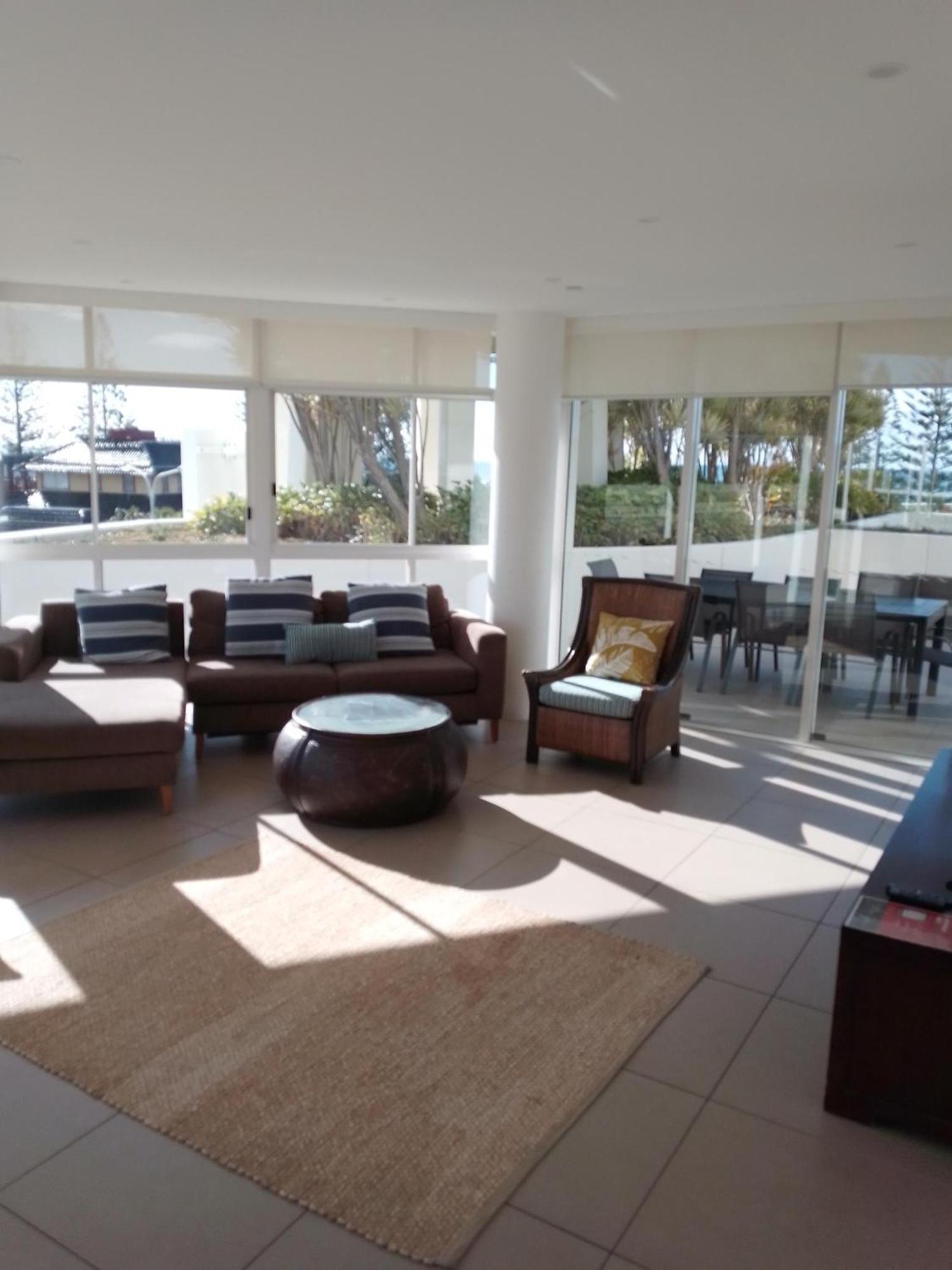 Kirra Surf Apartments Гоулд Коуст Екстериор снимка