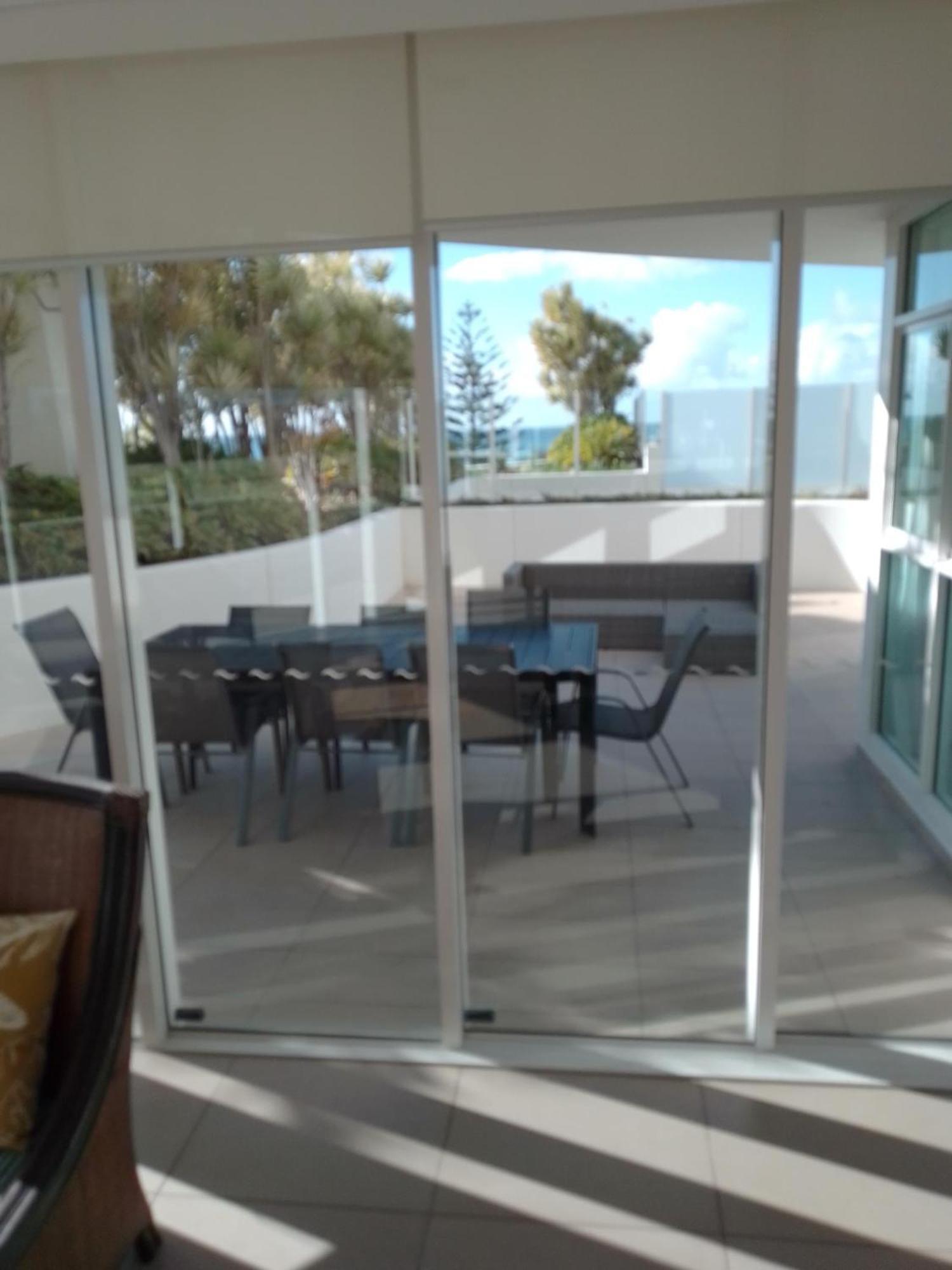 Kirra Surf Apartments Гоулд Коуст Екстериор снимка