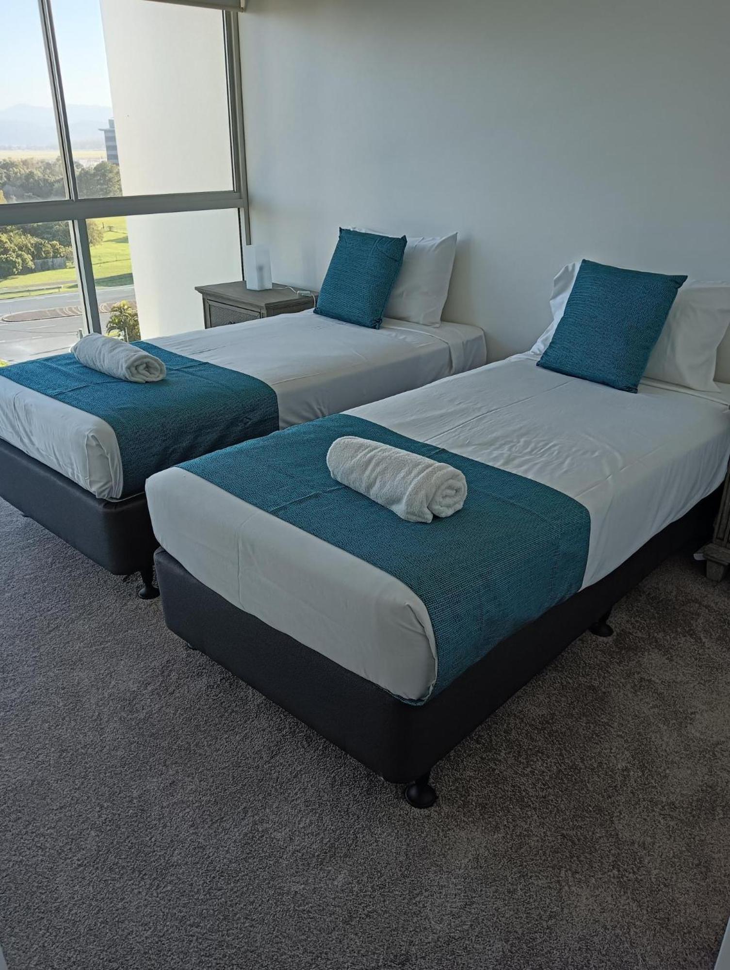Kirra Surf Apartments Гоулд Коуст Екстериор снимка
