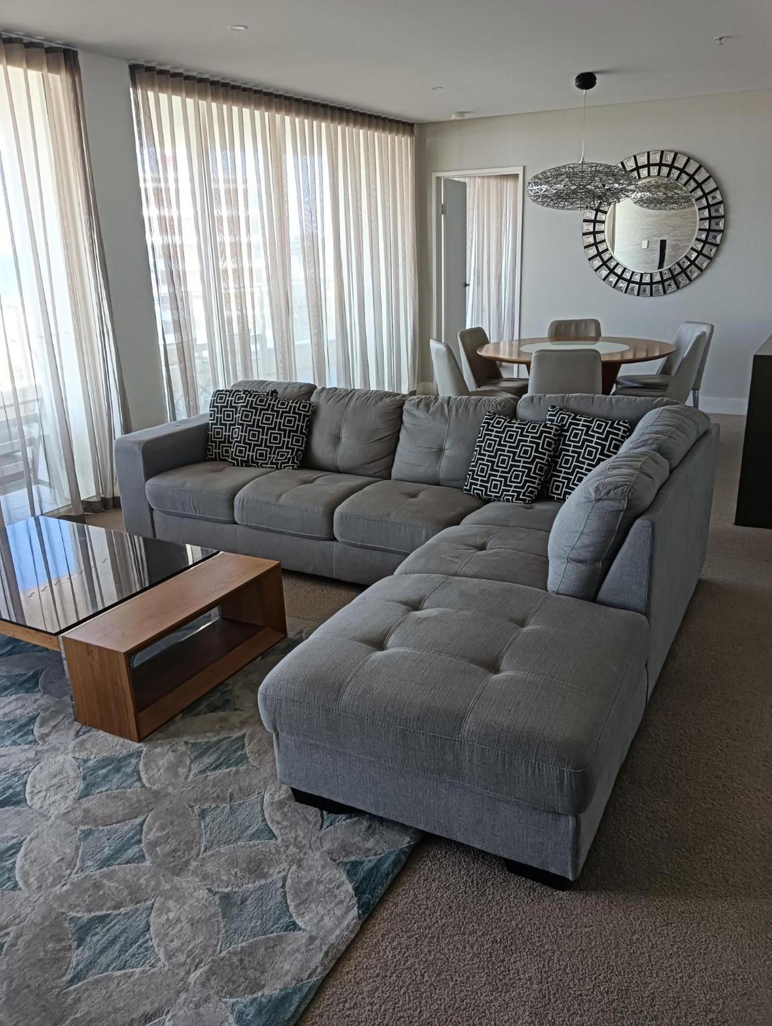 Kirra Surf Apartments Гоулд Коуст Екстериор снимка
