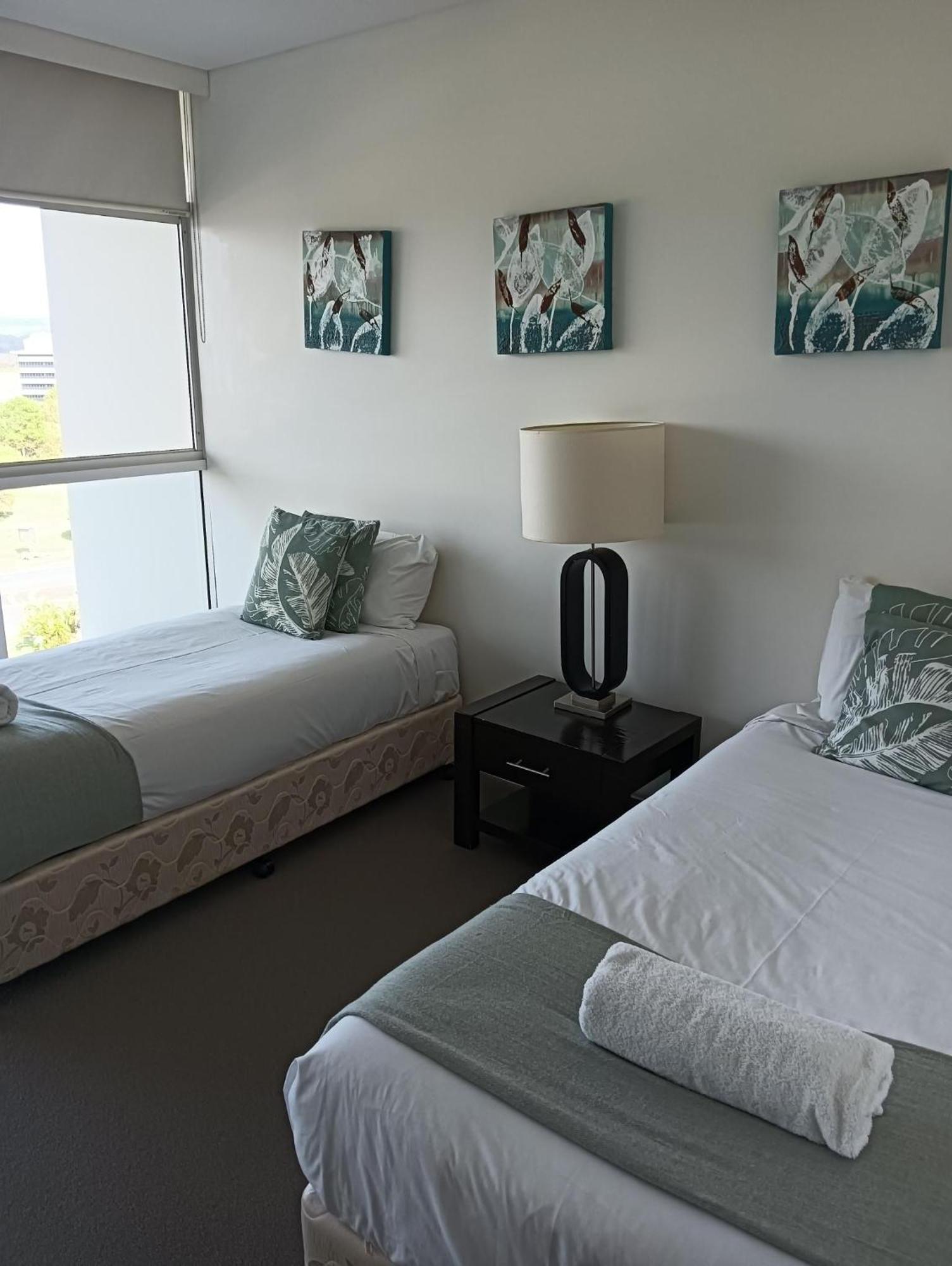 Kirra Surf Apartments Гоулд Коуст Екстериор снимка