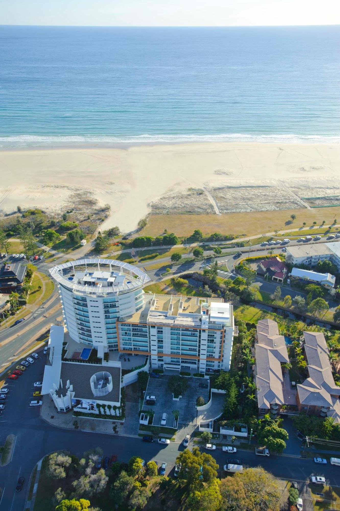 Kirra Surf Apartments Гоулд Коуст Екстериор снимка