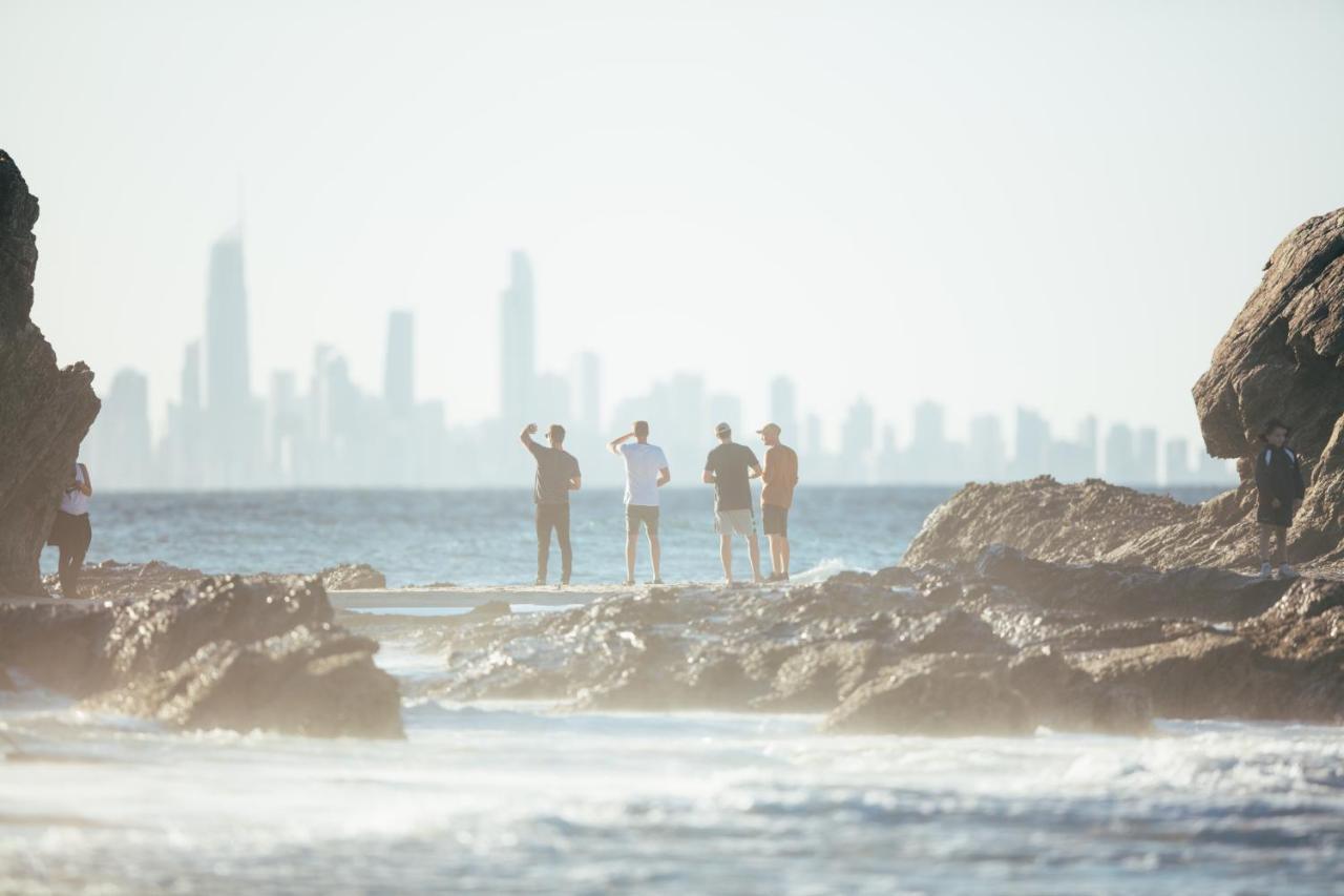 Kirra Surf Apartments Гоулд Коуст Екстериор снимка